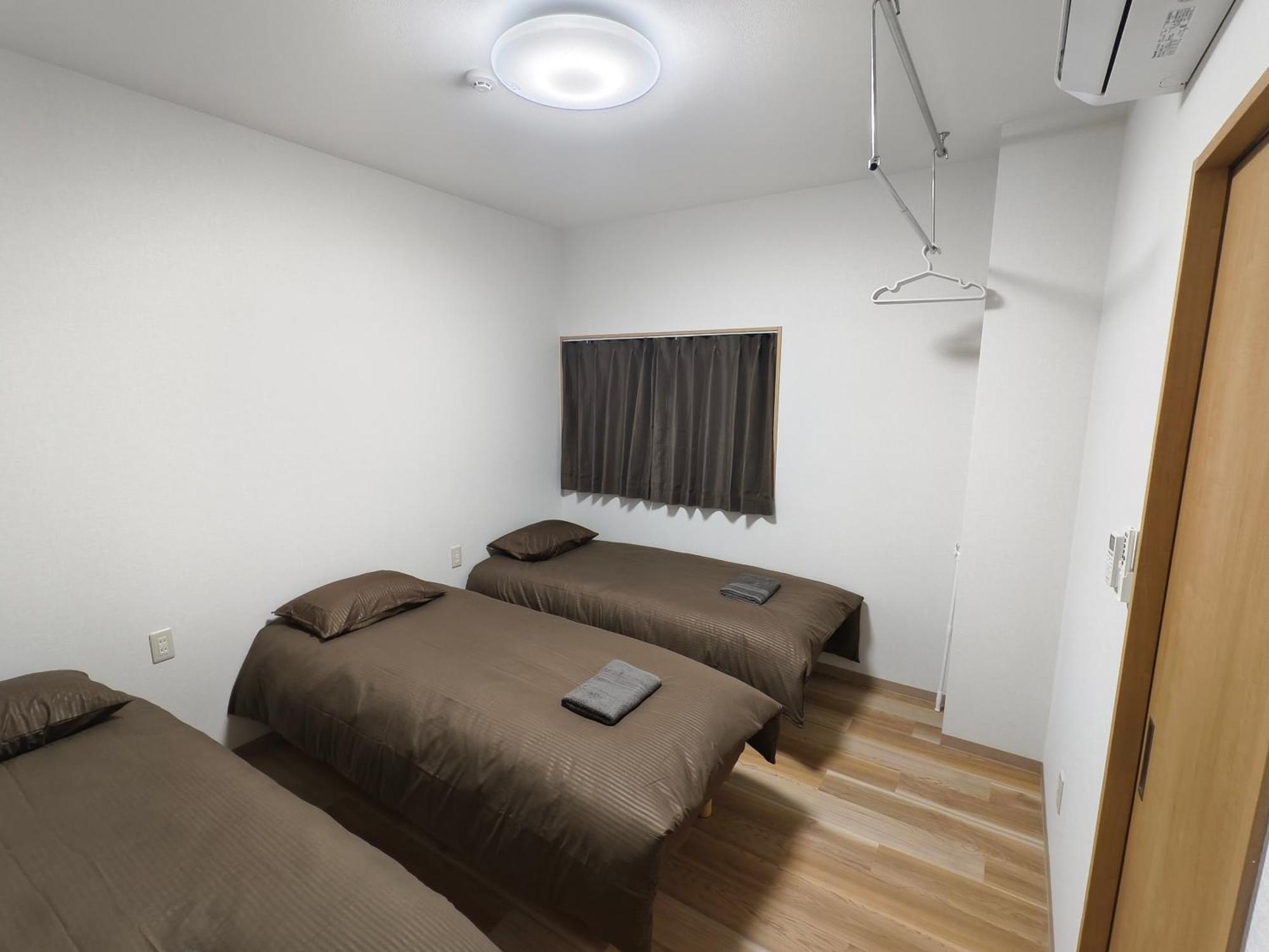 Issyuku Kotobuki Sanchome * Tokyo