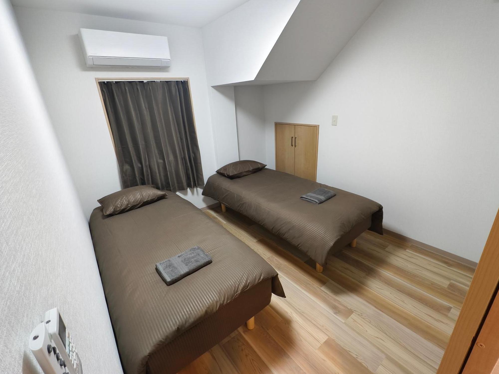Issyuku Kotobuki Sanchome Tokyo