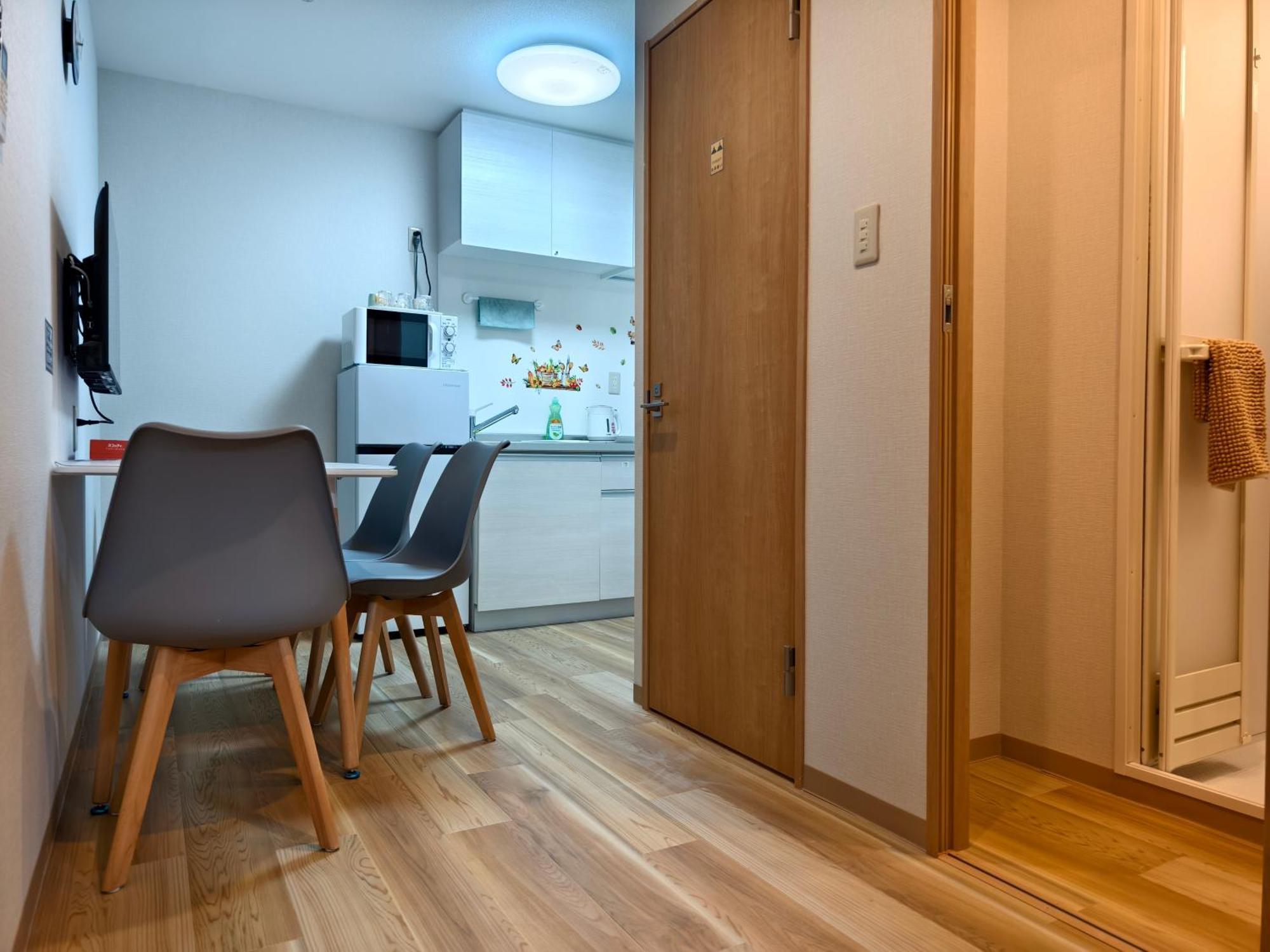 Issyuku Kotobuki Sanchome Apartment Tokyo